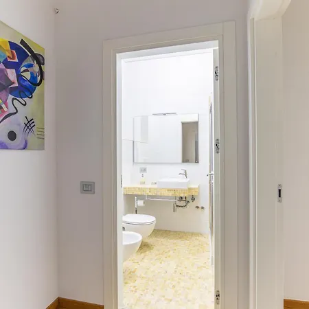 Elena House Apartment